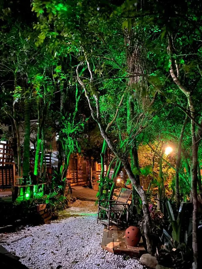 Pousada Praia De Bombinhas Inn